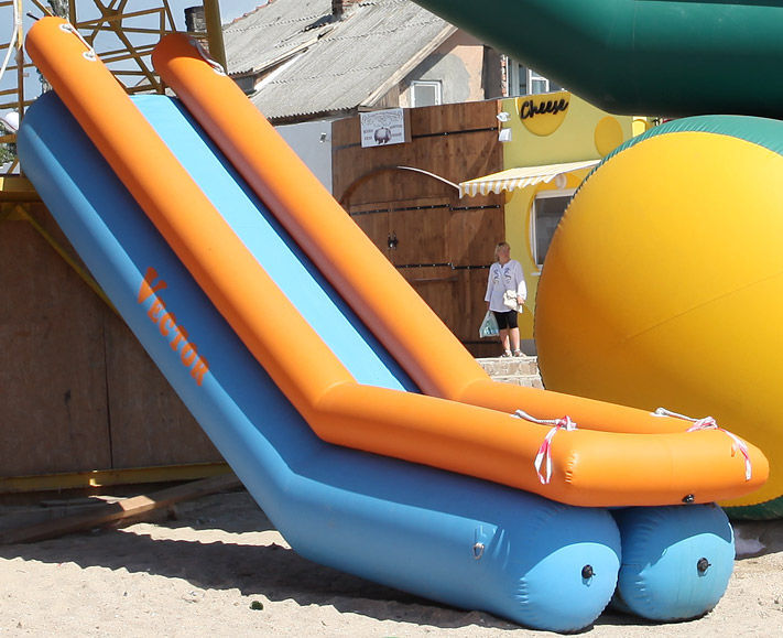 Jeu aquatique toboggan / gonflable Children's Vector Inflatables