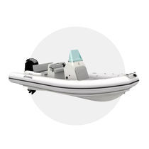 Bateau pneumatique hors-bord / semi-rigide...