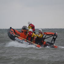 Bateau utilitaire / hors-bord / bateau pneumatique...