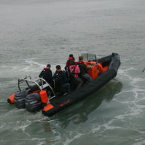 Bateau utilitaire / hors-bord / bateau pneumatique...