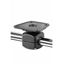 Support pour instrument de navigation articulé