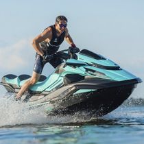 Jet-ski assis / 3 places