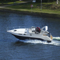 Cabin-cruiser in-bord / open / à console...