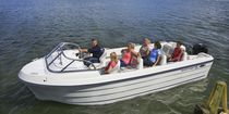 Bateau promenade / bateau taxi / hors-bord...
