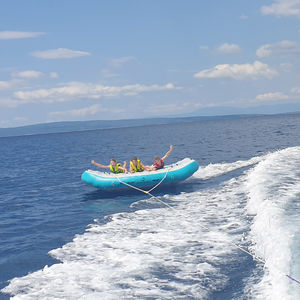 bouée tractée max. 5 personnes 1