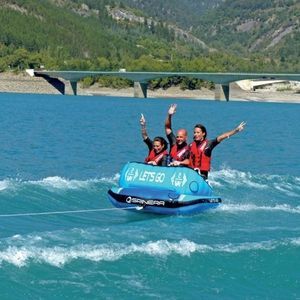 bouée tractée max. 3 personnes