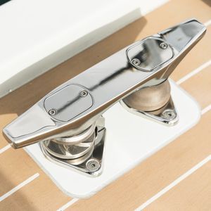 taquet d'amarrage pour yacht