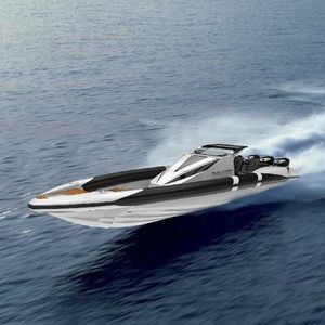 bateau pneumatique hors-bord