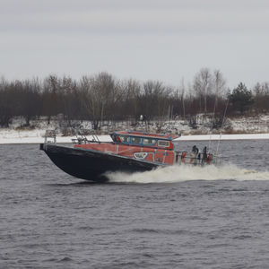 bateau de recherche et sauvetage