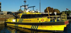 bateau de transport de personnel