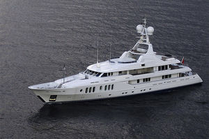 mega-yacht de croisière 1