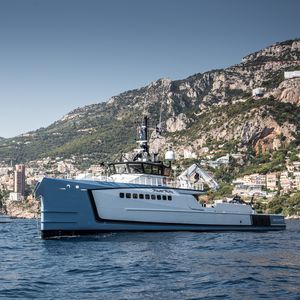 mega-yacht de croisière