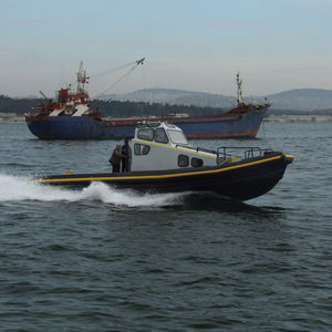 bateau pour l'aquaculture 1