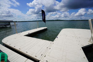 ponton flottant