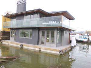 maison flottante 1