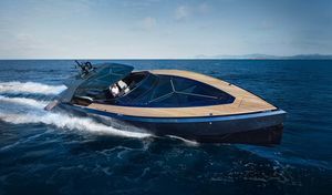motor-yacht de croisière