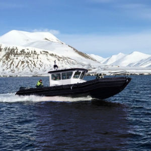 bateau de transport de troupes