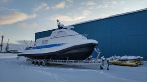 bateau de surveillance