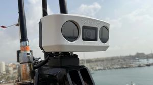 système anti-collision pour yacht