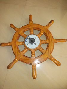 volant en bois pour bateau à moteur