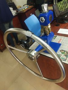 volant en inox pour bateau à moteur
