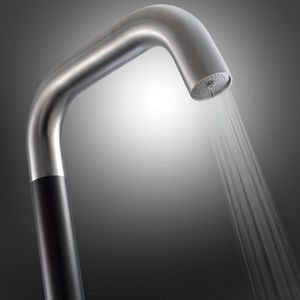 colonne de douche en carbone