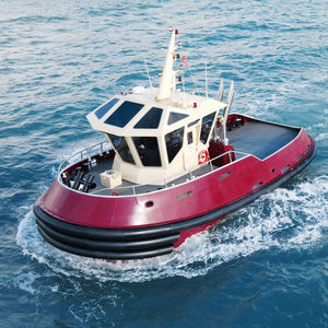 bateau de travail