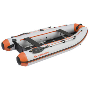 bateau pneumatique hors-bord 1