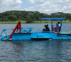 bateau antipollution 1
