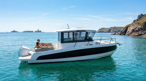 cabin-cruiser hors-bord