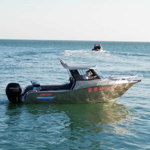 bateau de pêche-promenade hors-bord 1