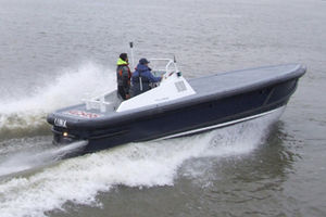 bateau professionnel bateau de lamanage / in-bord