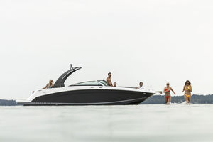 deck-boat in-bord 1
