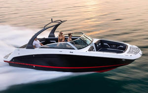 deck-boat in-bord 1