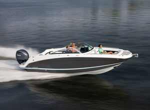 deck-boat hors-bord 1