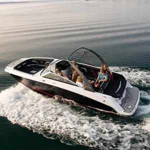 deck-boat in-bord 1