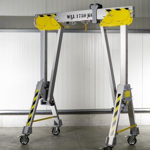 grue pour chantier naval