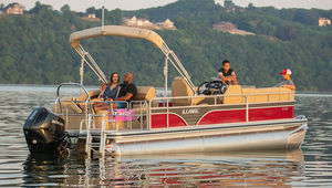 bateau ponton hors-bord