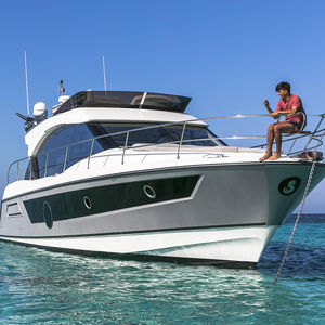 motor-yacht de croisière