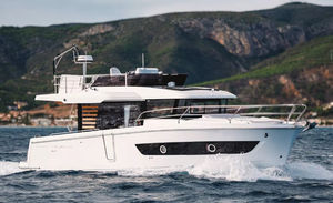 trawler in-bord