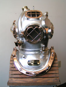casque de plongée à usage professionnel 1