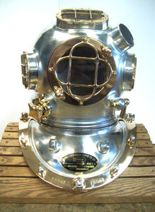 casque de plongée à usage professionnel 1