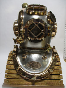 casque de plongée à usage professionnel 1