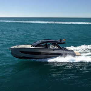 motor-yacht de croisière