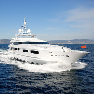 mega-yacht de croisière