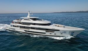mega-yacht de croisière 1