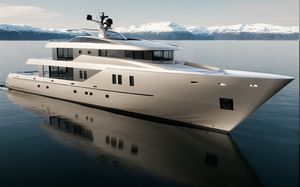 mega-yacht de croisière