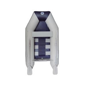 bateau pneumatique hors-bord