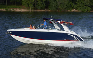 runabout in-bord 1