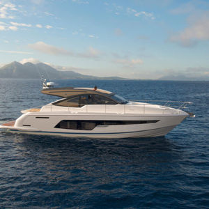motor-yacht de croisière